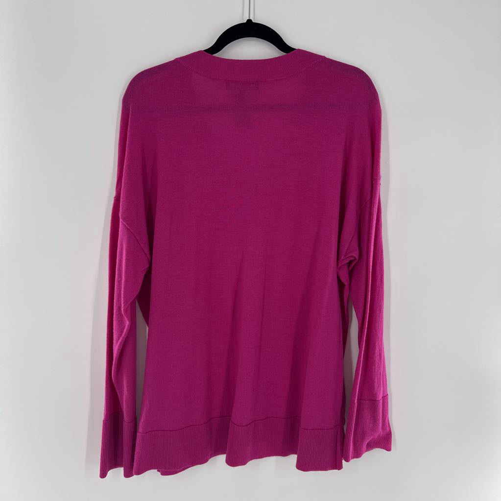 XL v-neck sweater