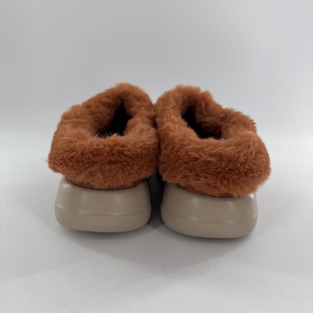 7 leather faux fur lined slip-ons