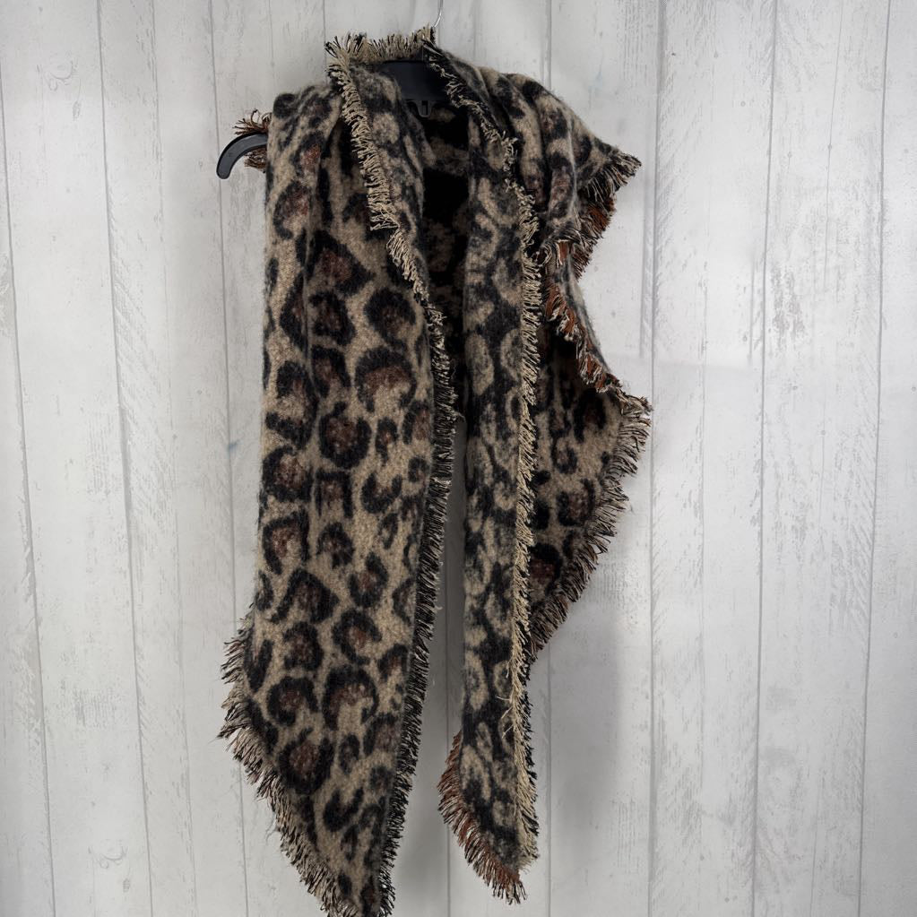 O/S animal print fringe shawl