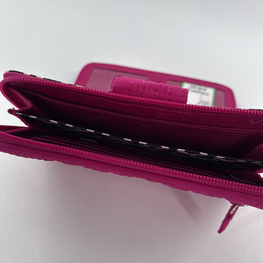 quilted zip around/turn lock wallet