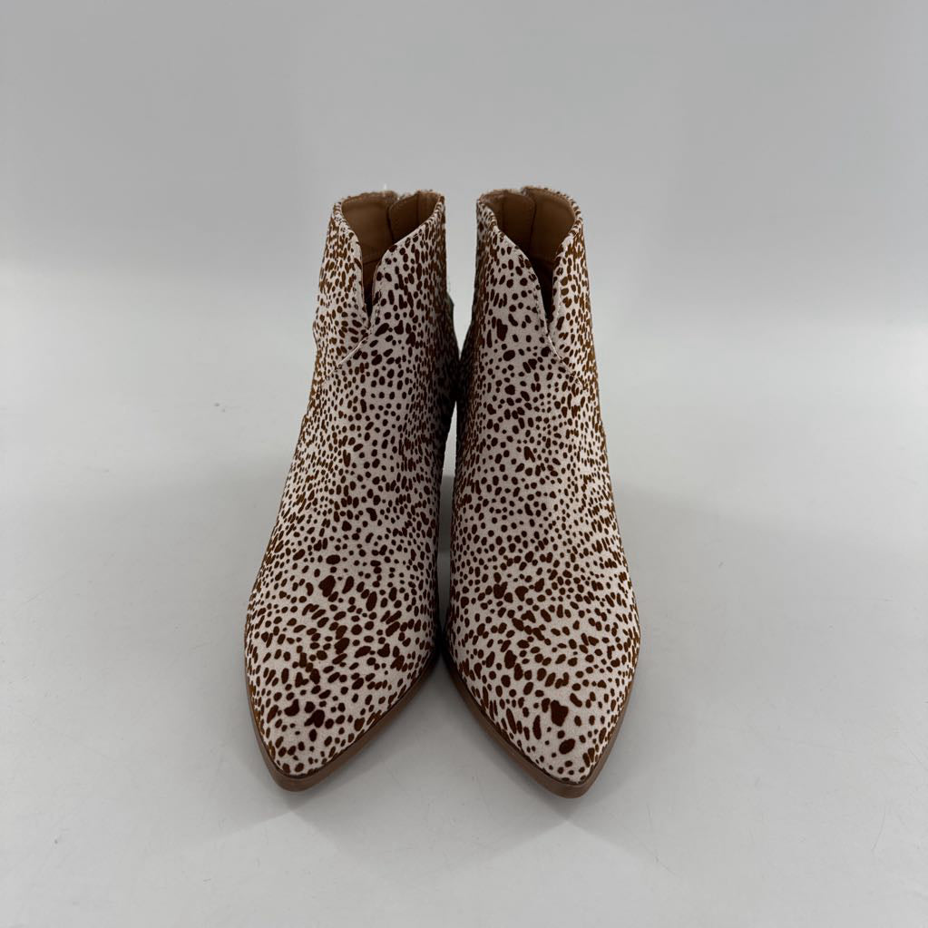 6.5 print back zip ankle boots