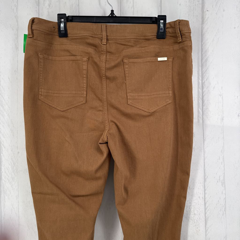 2 girlfriend crop jeans