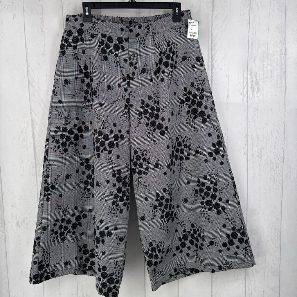 L wide leg plaid pants