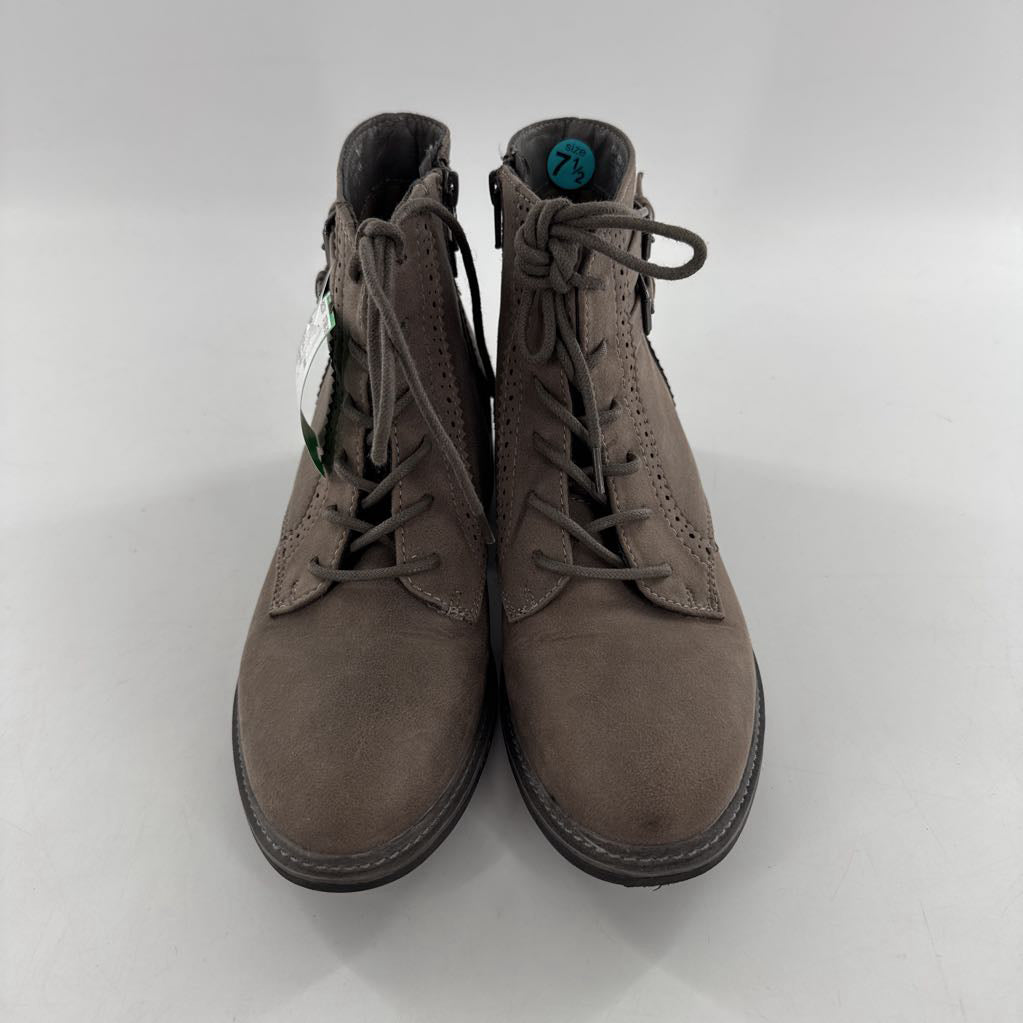 7.5 combat boot