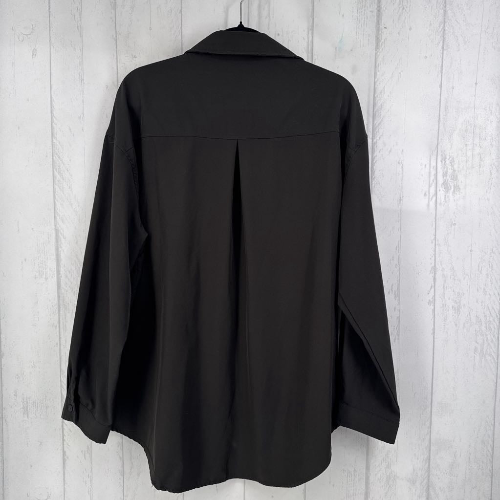 XL button down l/s top