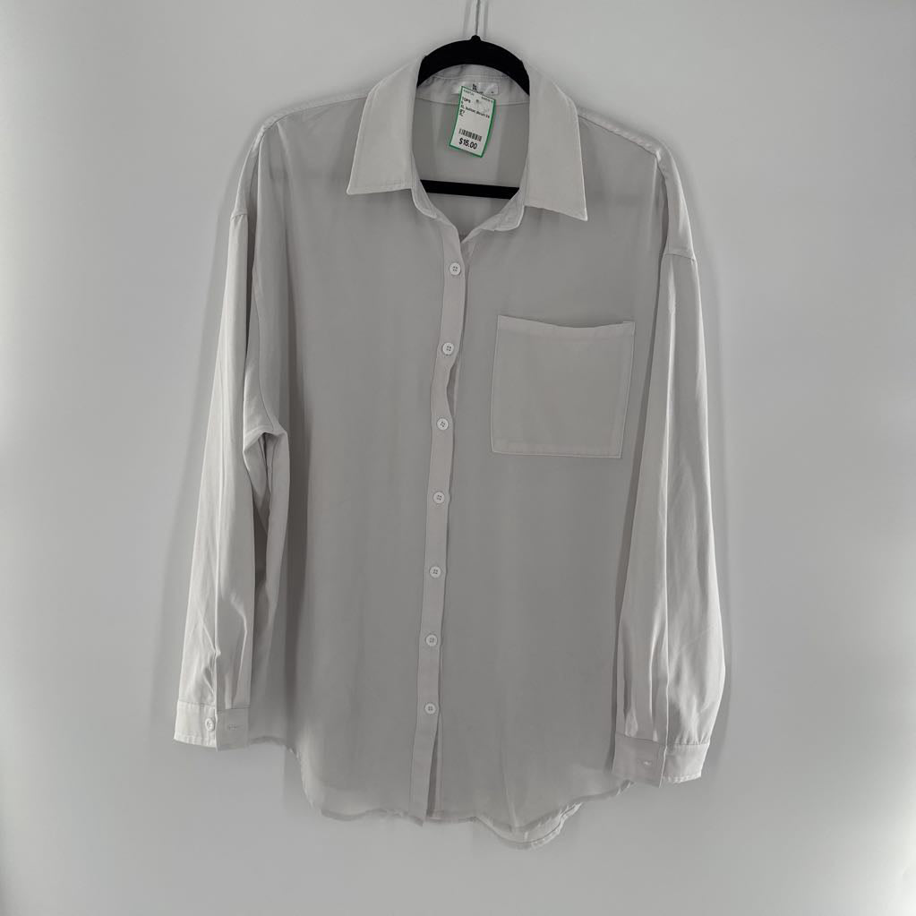 XL button down l/s top