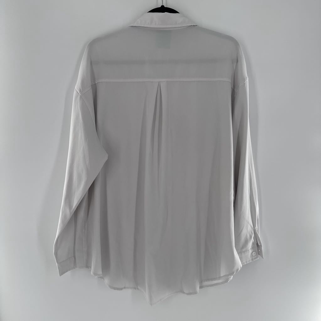 XL button down l/s top