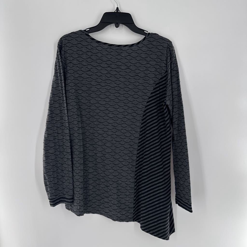L textured l/s top