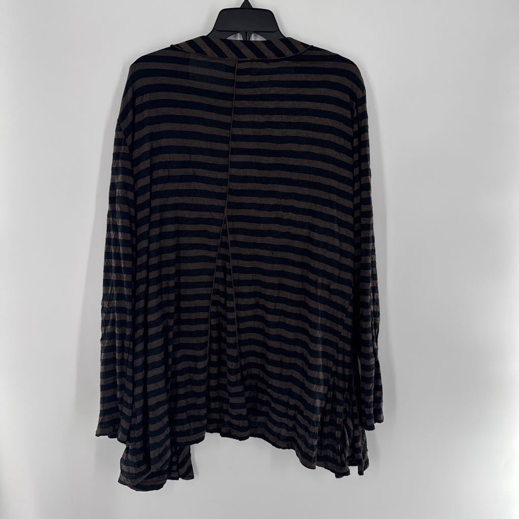 R93 XL 2Pc striped cardi & l/s top