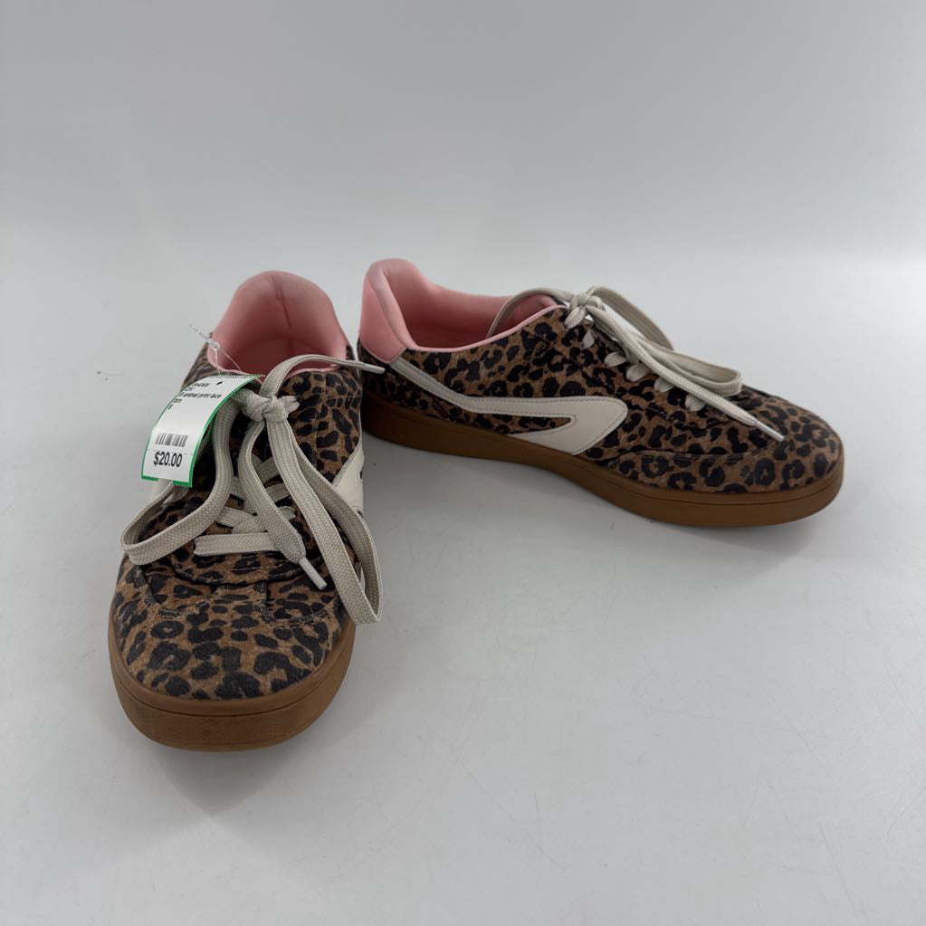 8 animal print lace up sneakers