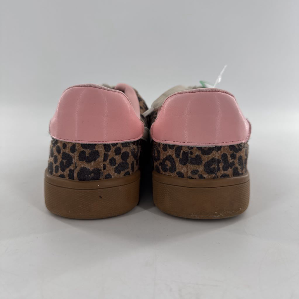 8 animal print lace up sneakers