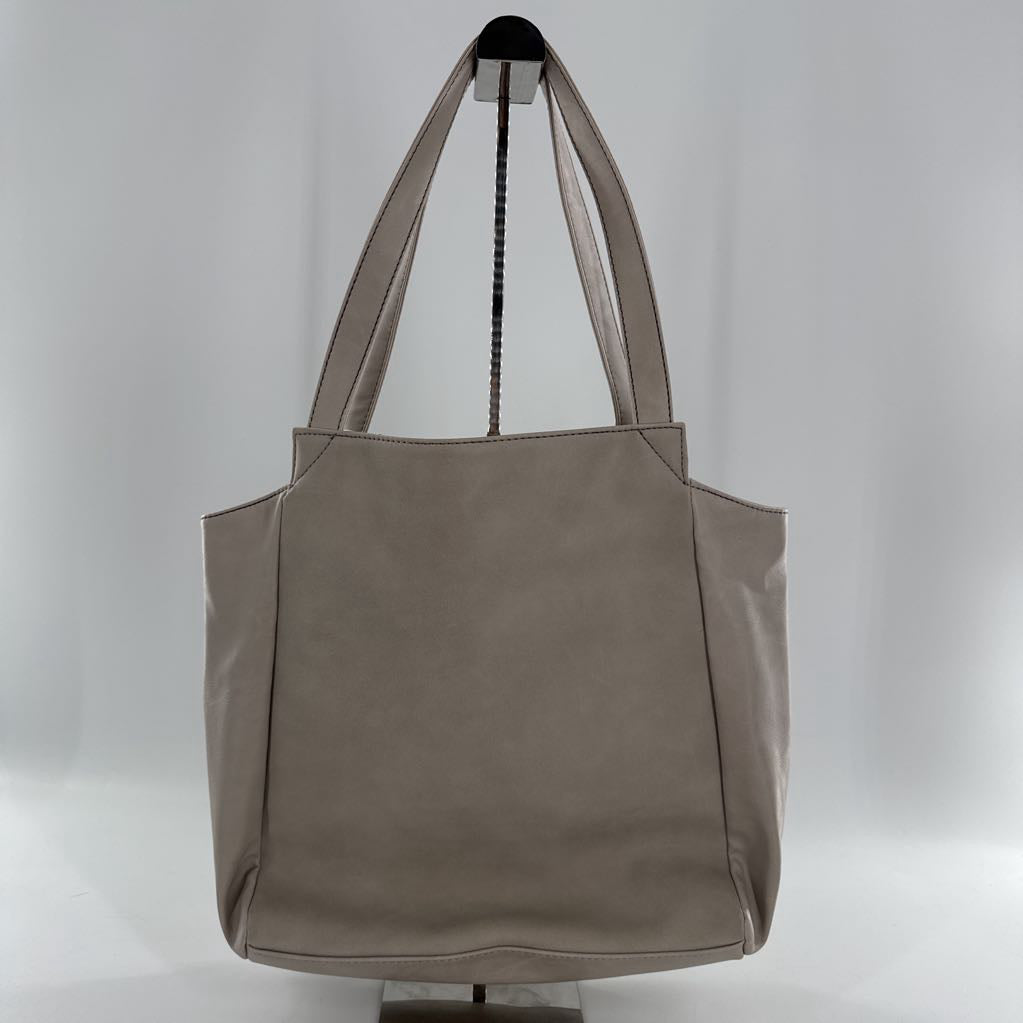 zipper pocket shoulder bag