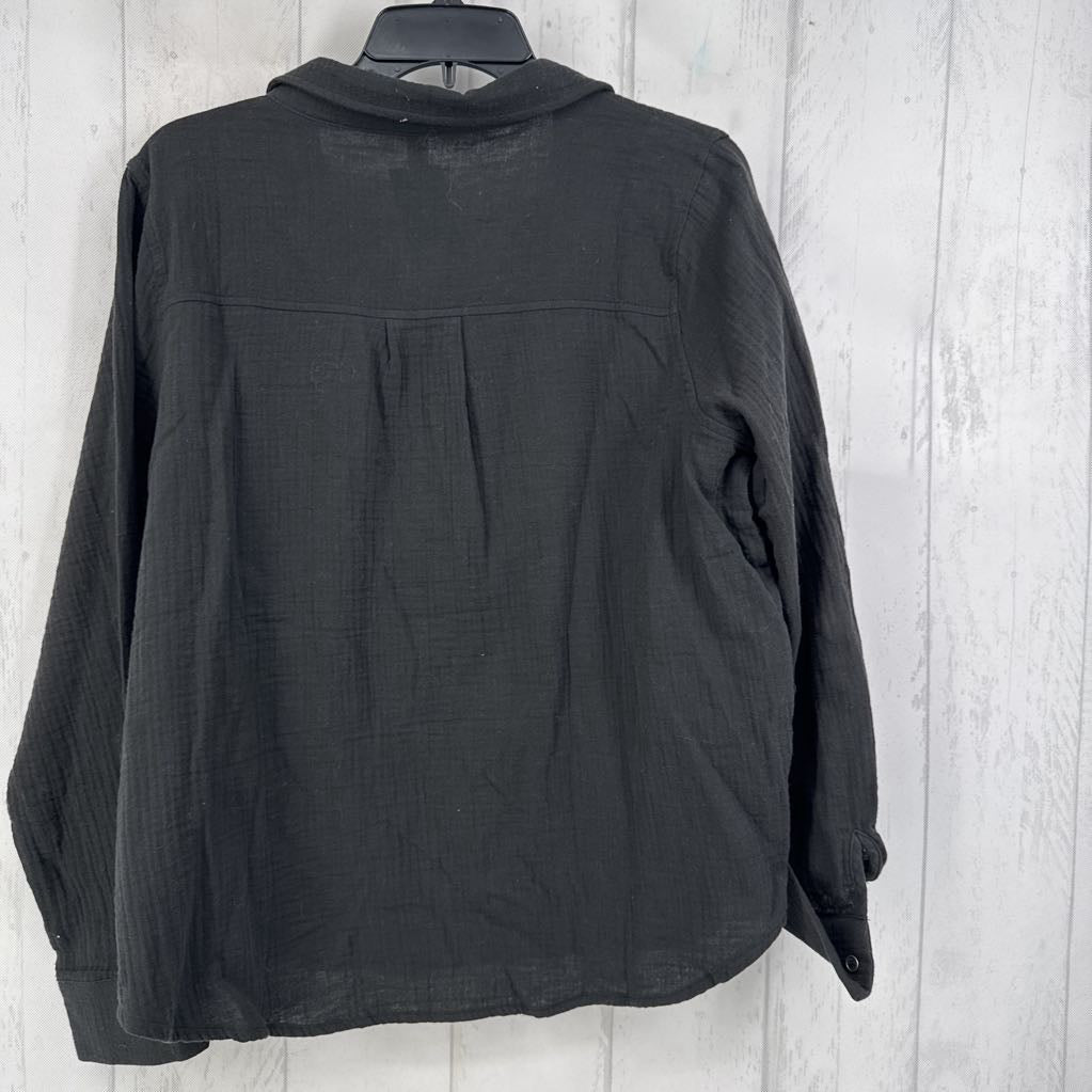 M l/s half button top