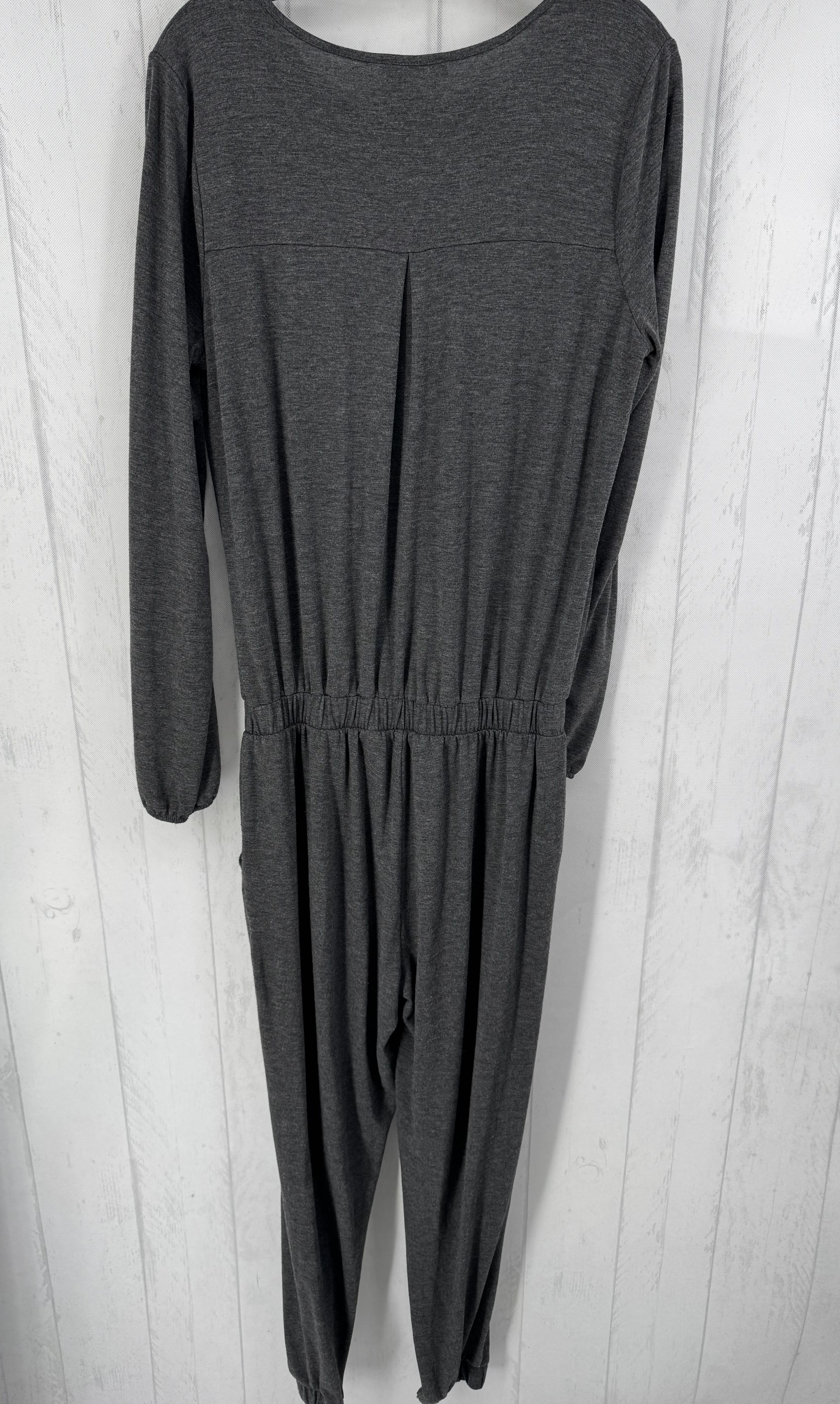 L l/s half button jumper