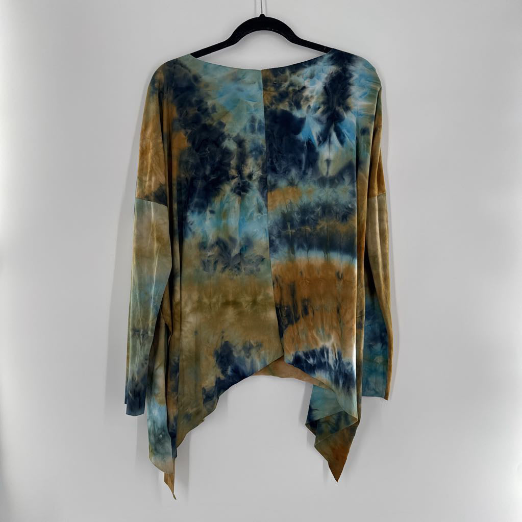 S l/s tie-dye hi-low top