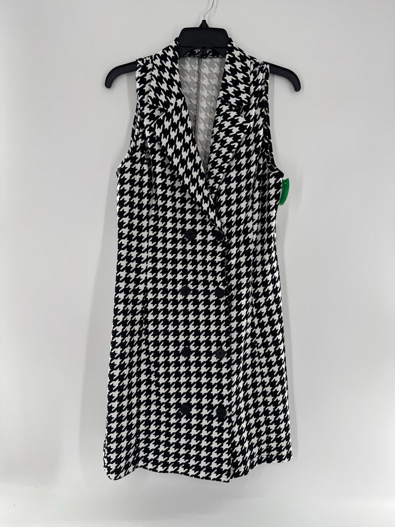 L houndstooth vest