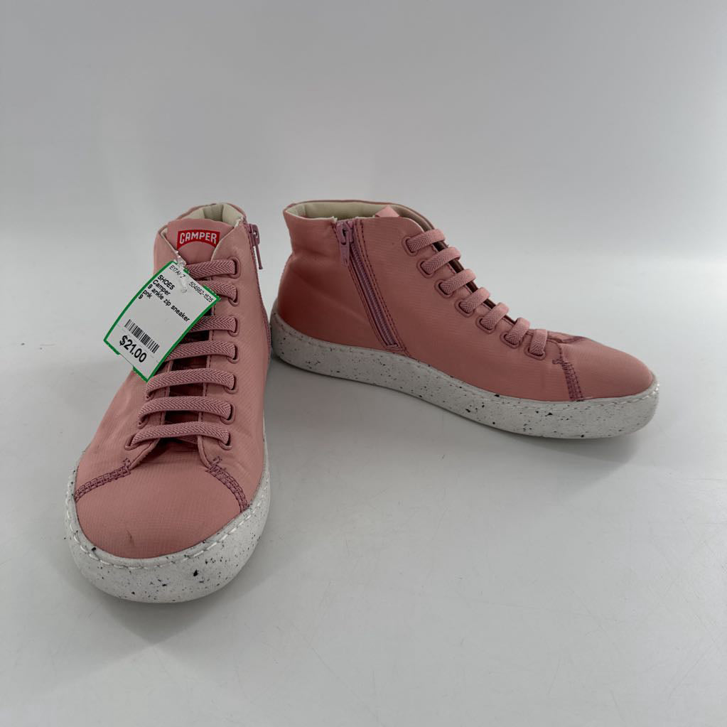 9 ankle zip sneaker