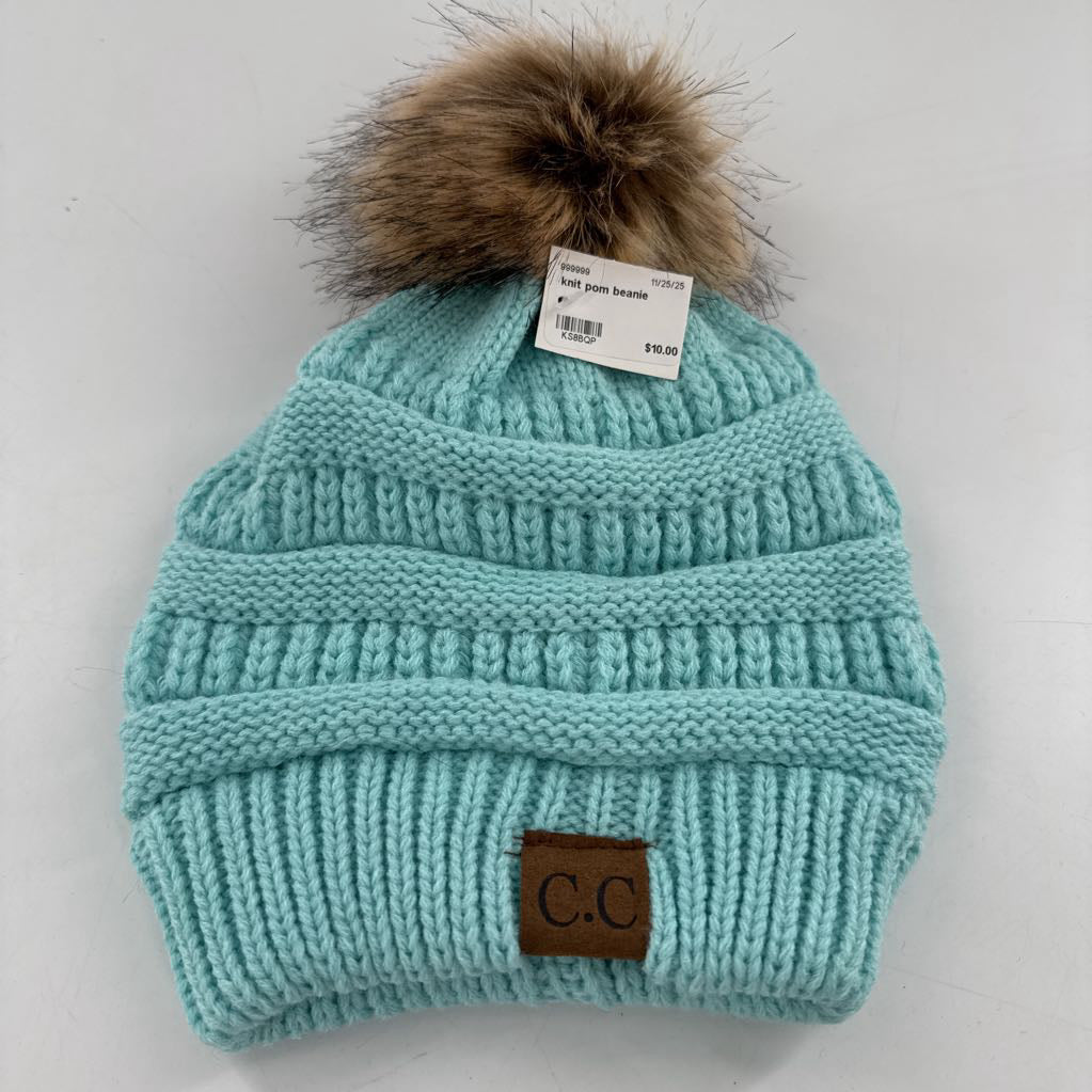 knit pom beanie