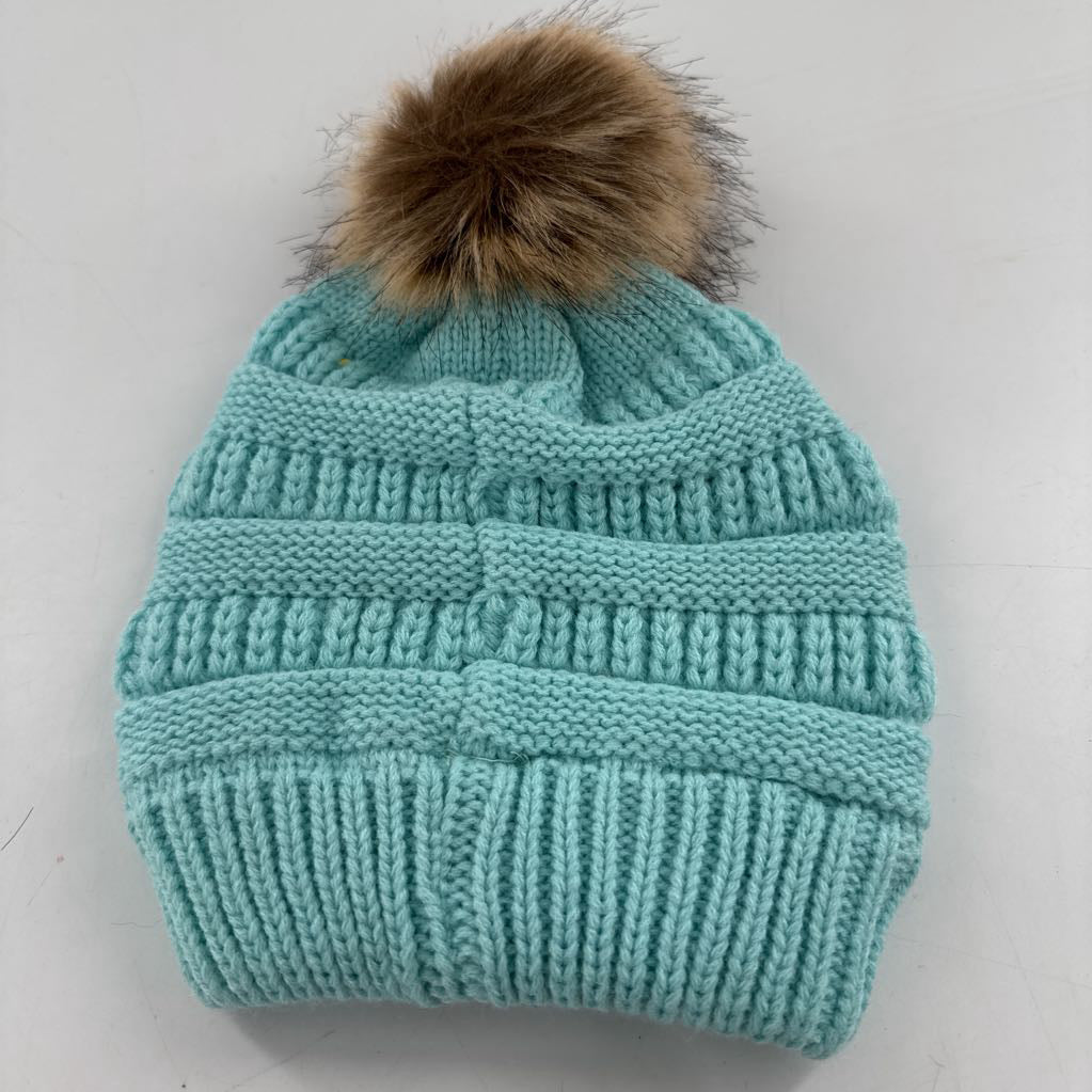knit pom beanie