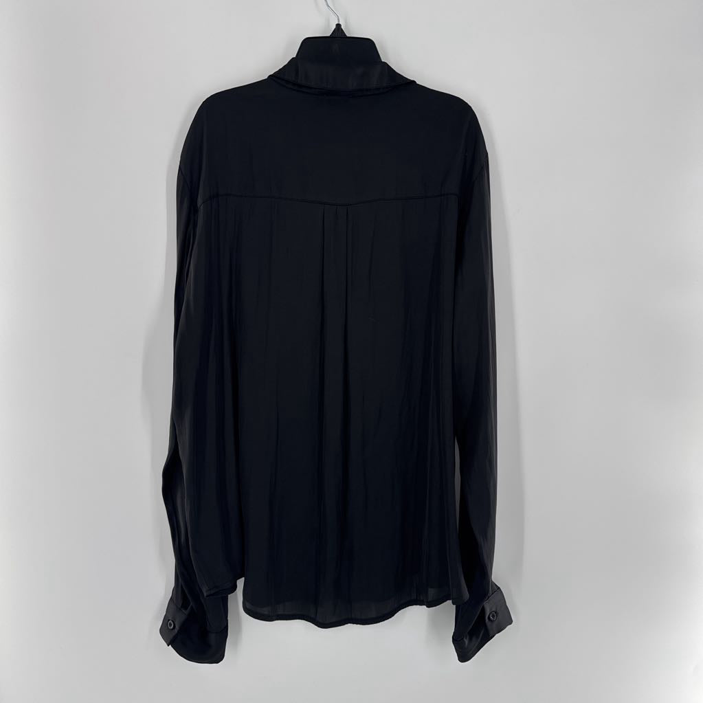 XL l/s silky button shirt