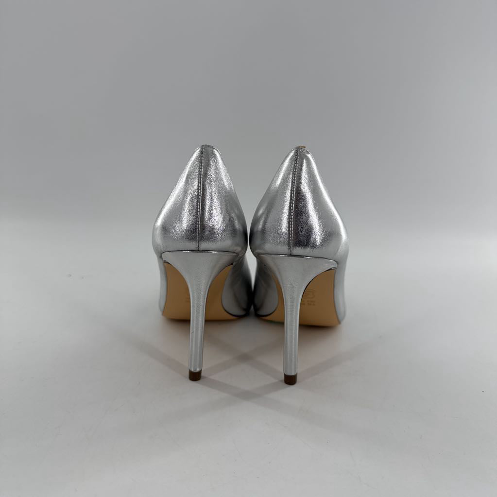 7.5 metallic heels