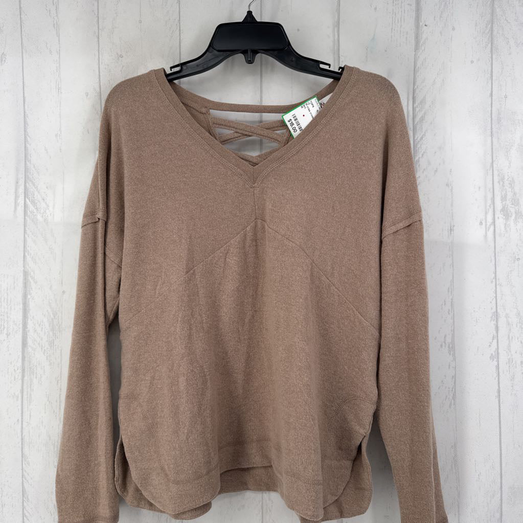 M criss cross back l/s top