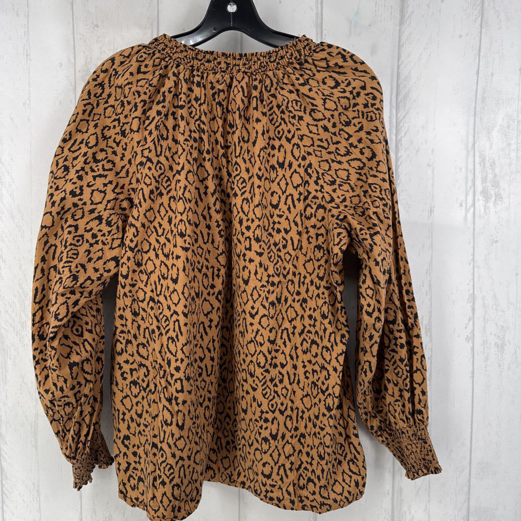 L animal print v-neck l/s top