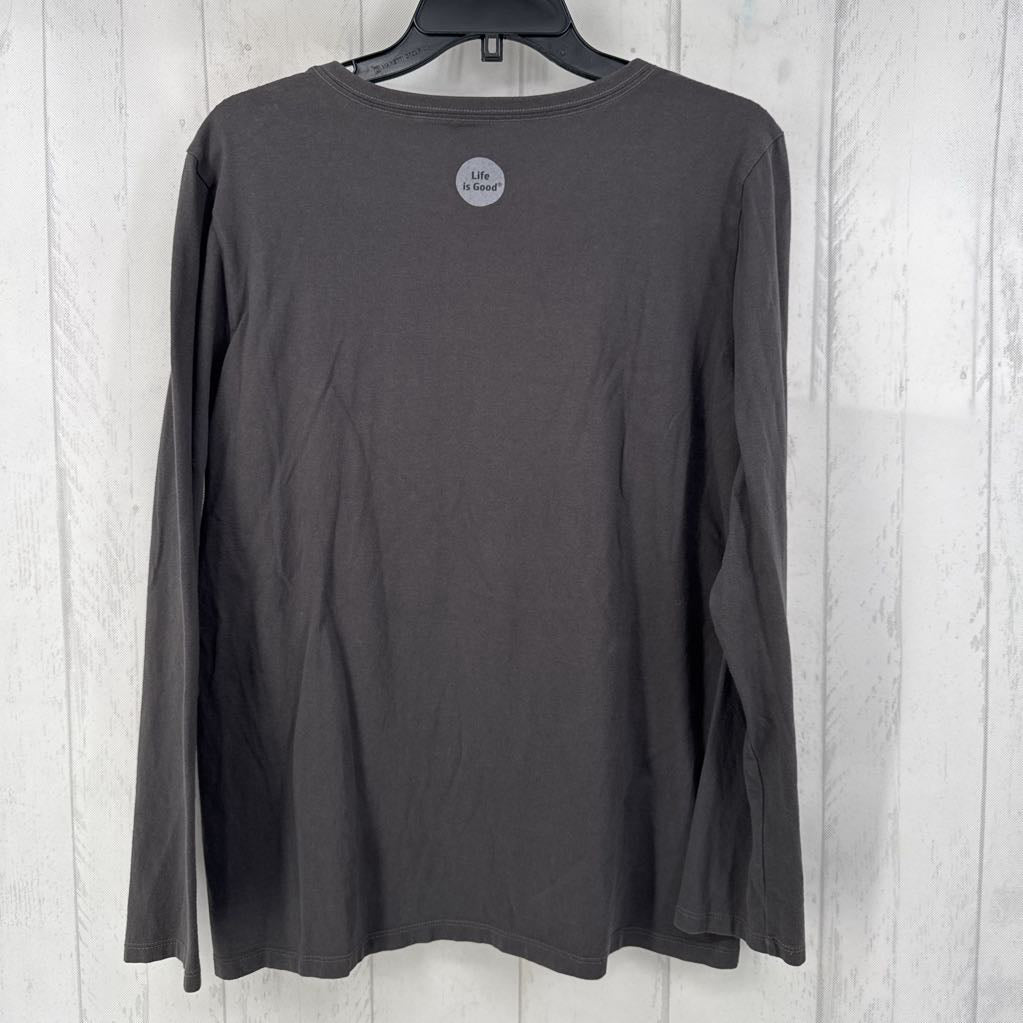 L v-neck l/s tee-bear on bicycle