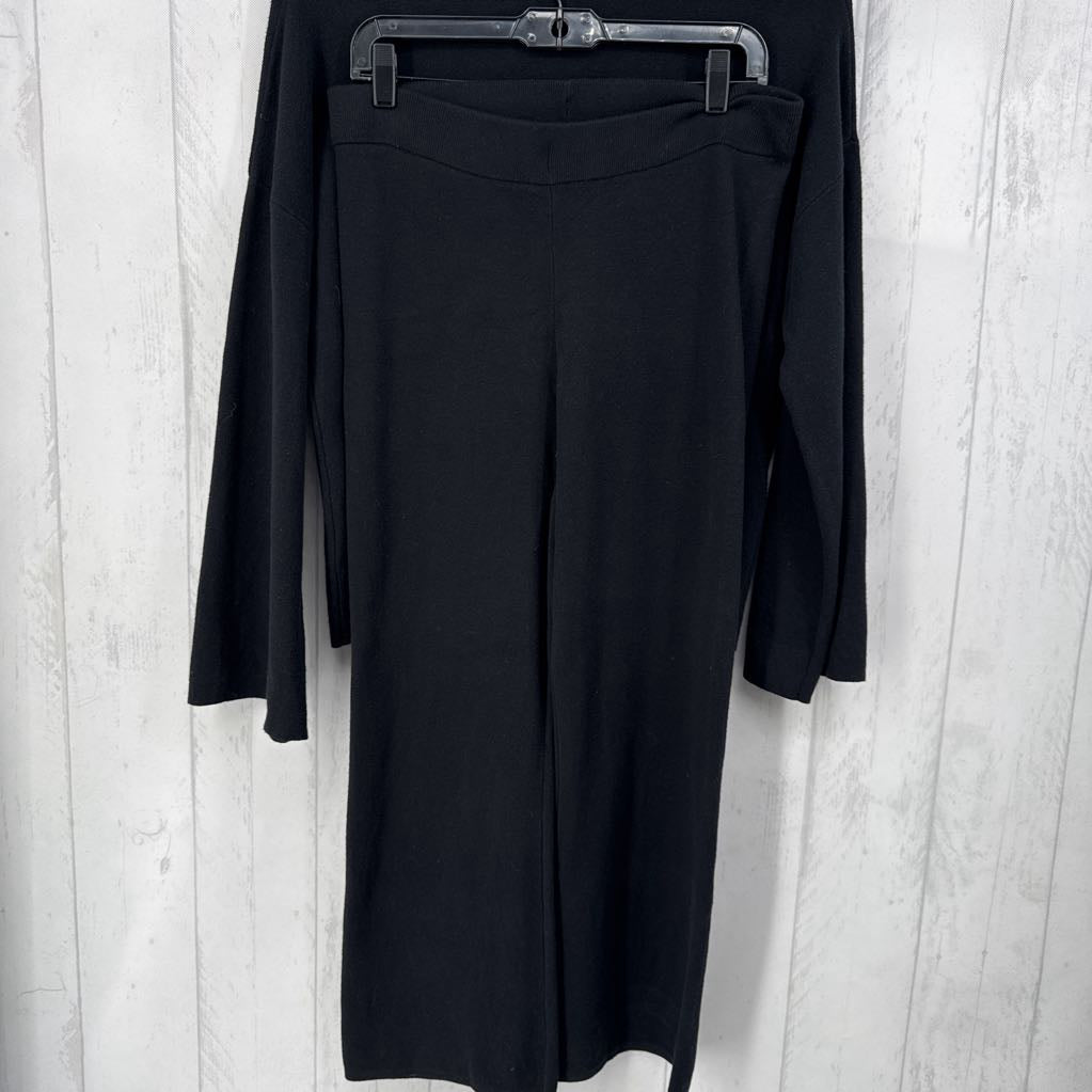 L 2Pc v-neck flare slv sweater & pant set