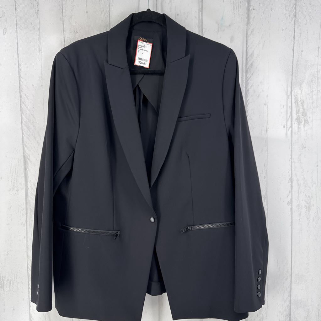 XL single button blazer