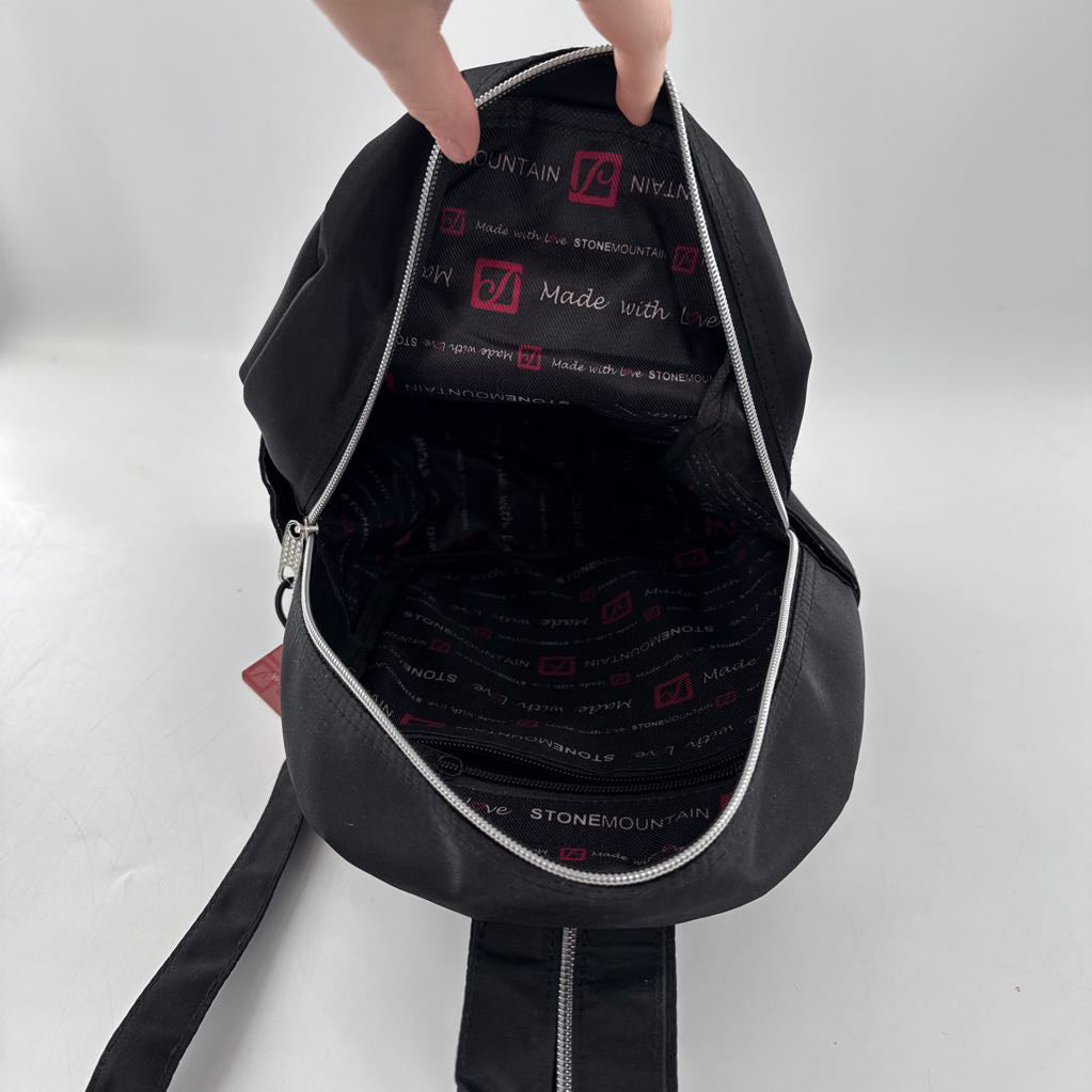 R49 nylon backpack