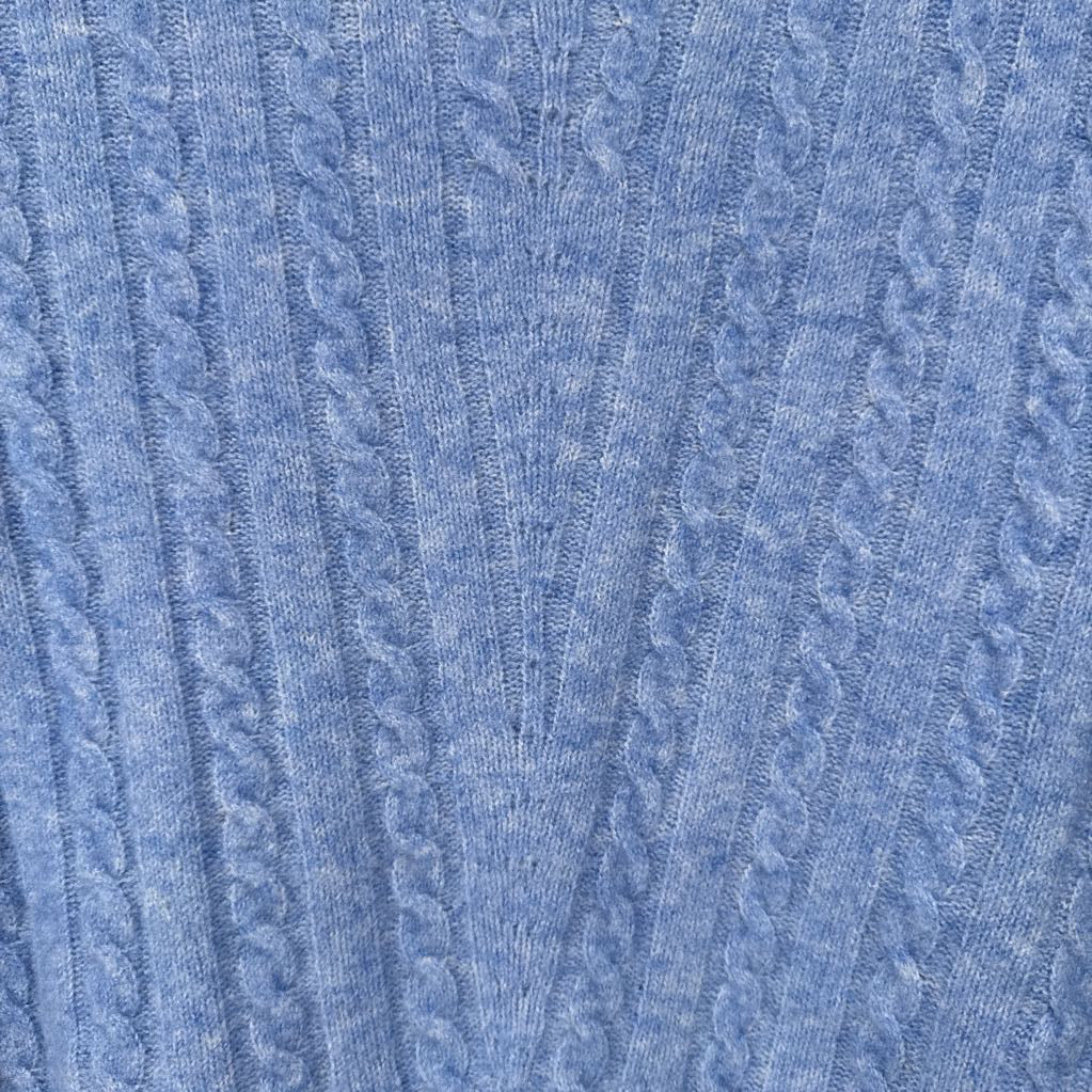 M cable knit sweater