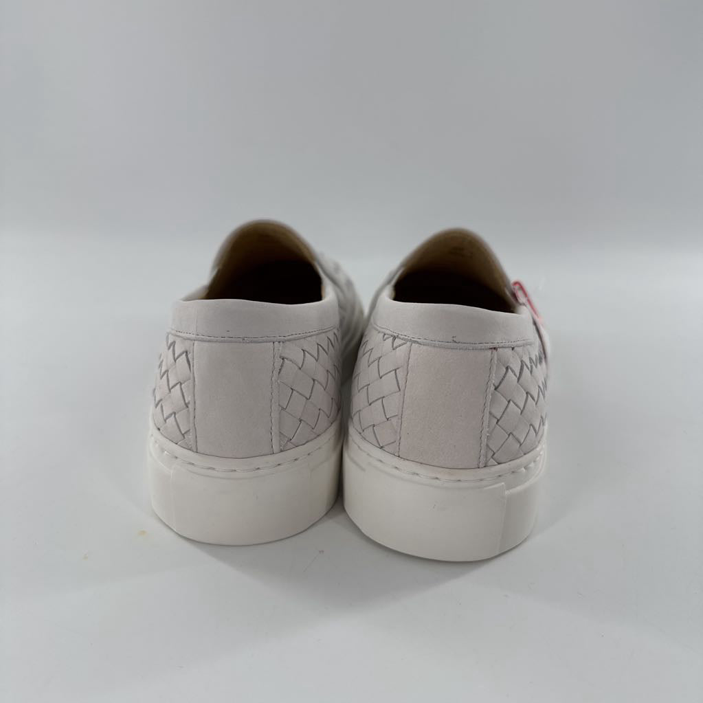 8.5 woven leather slip-on sneaker