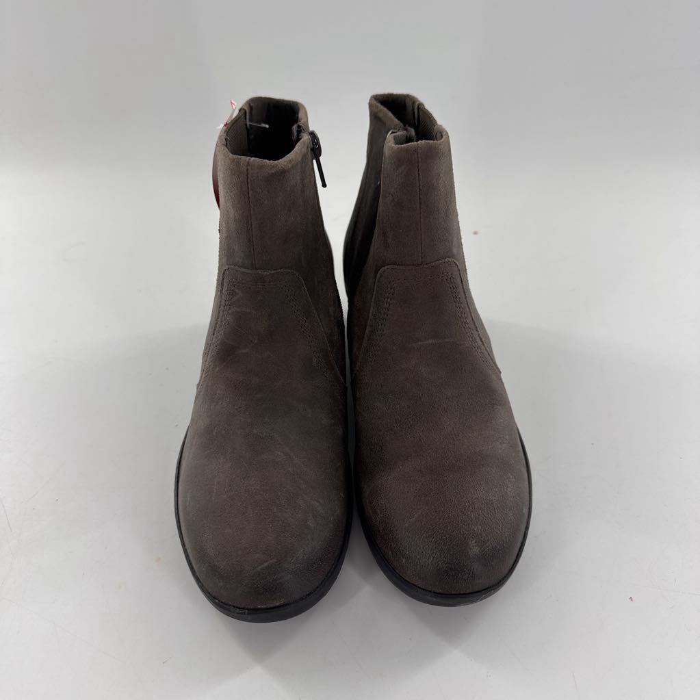 7.5 wedge heel ankle boot