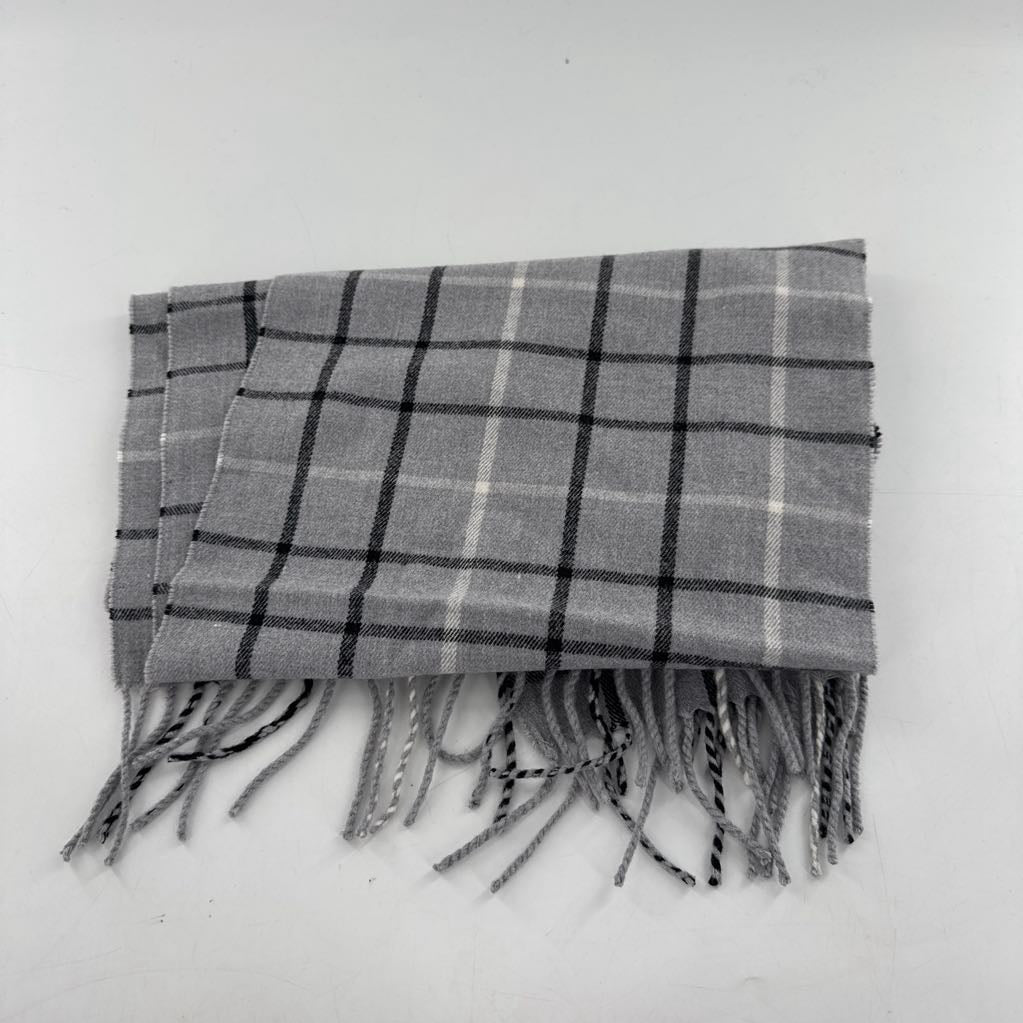 O/S plaid fringe scarf