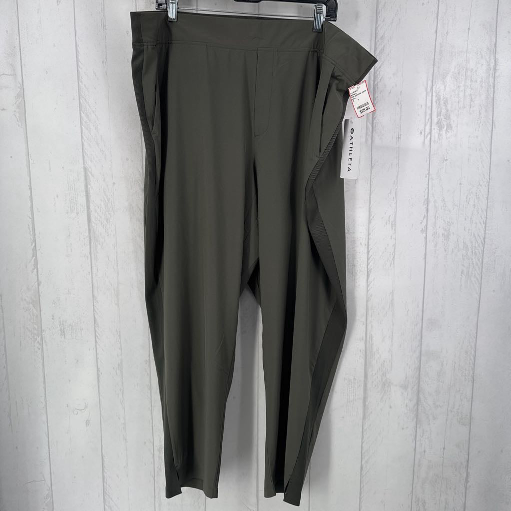 R89 22 ankle pants
