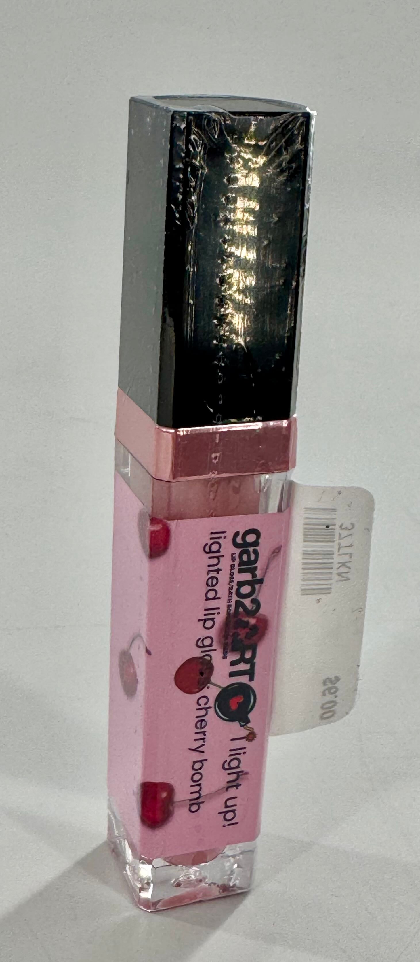lighted lip gloss-cherry bomb