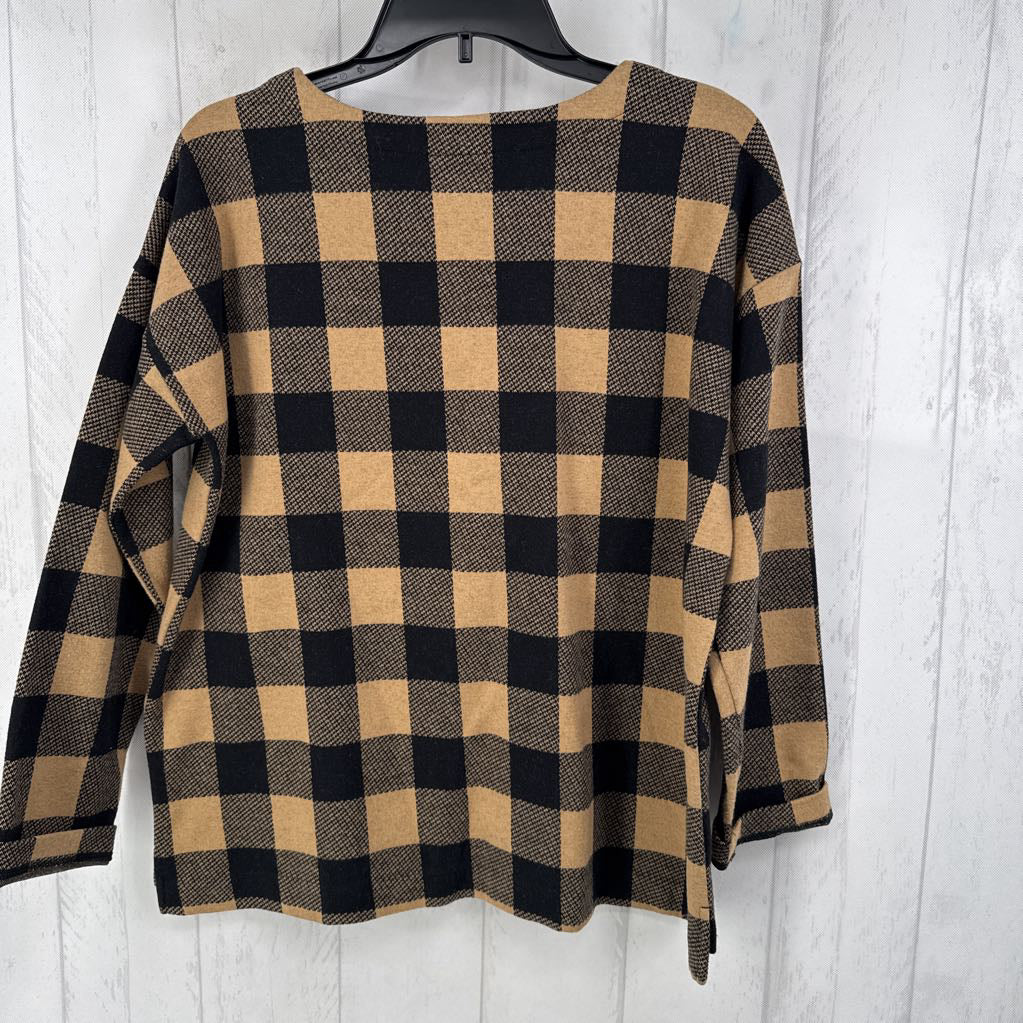 M checkered rolled slv top