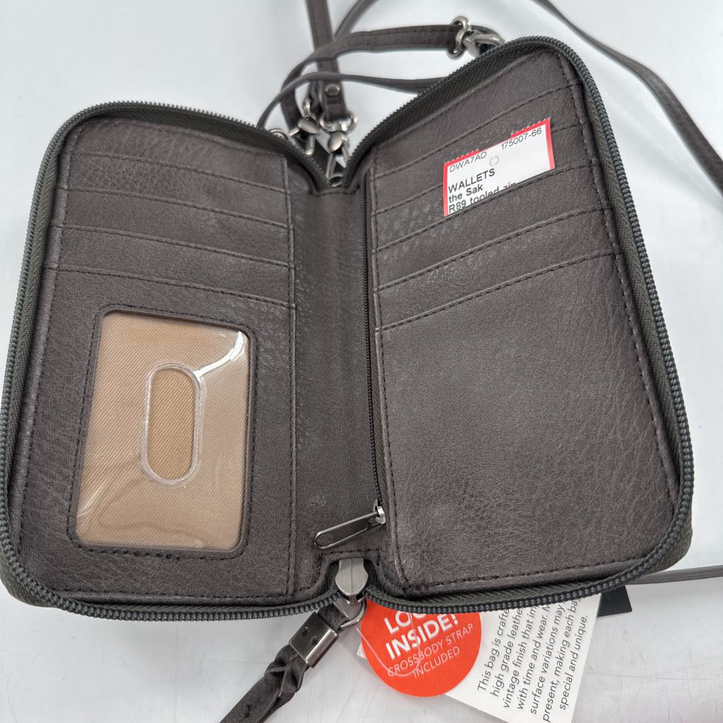 R89 tooled zip around crossbody wallet