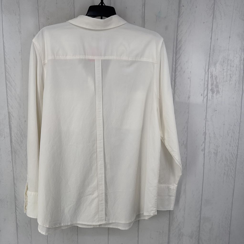 XL button down l/s top