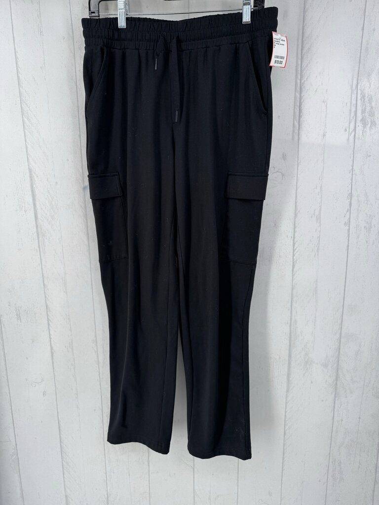 M cargo pocket pull-on pant