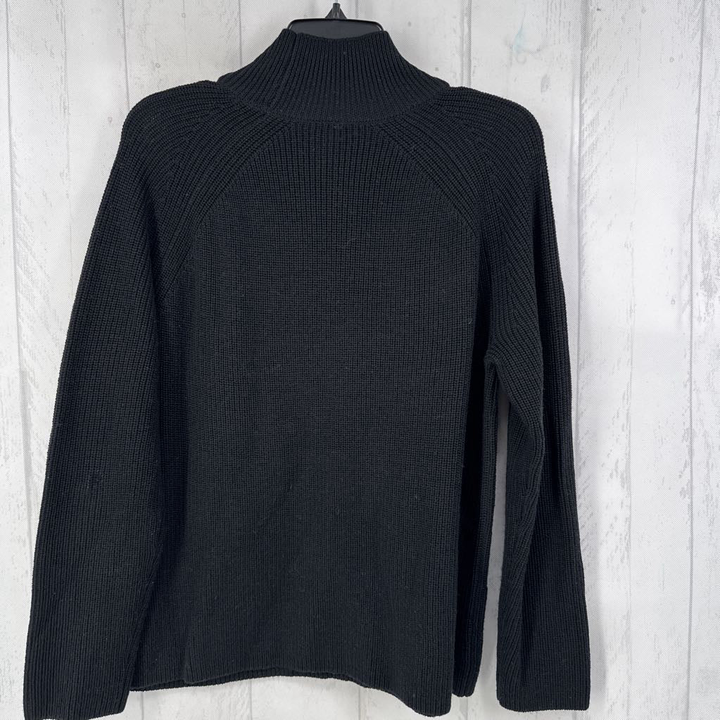 S mock-neck sweater