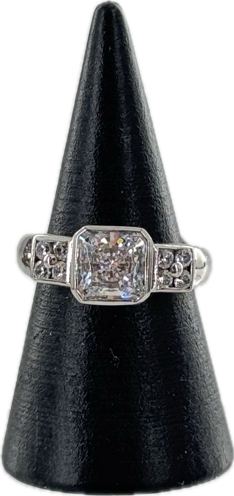 Sz 6 925 CZ ring
