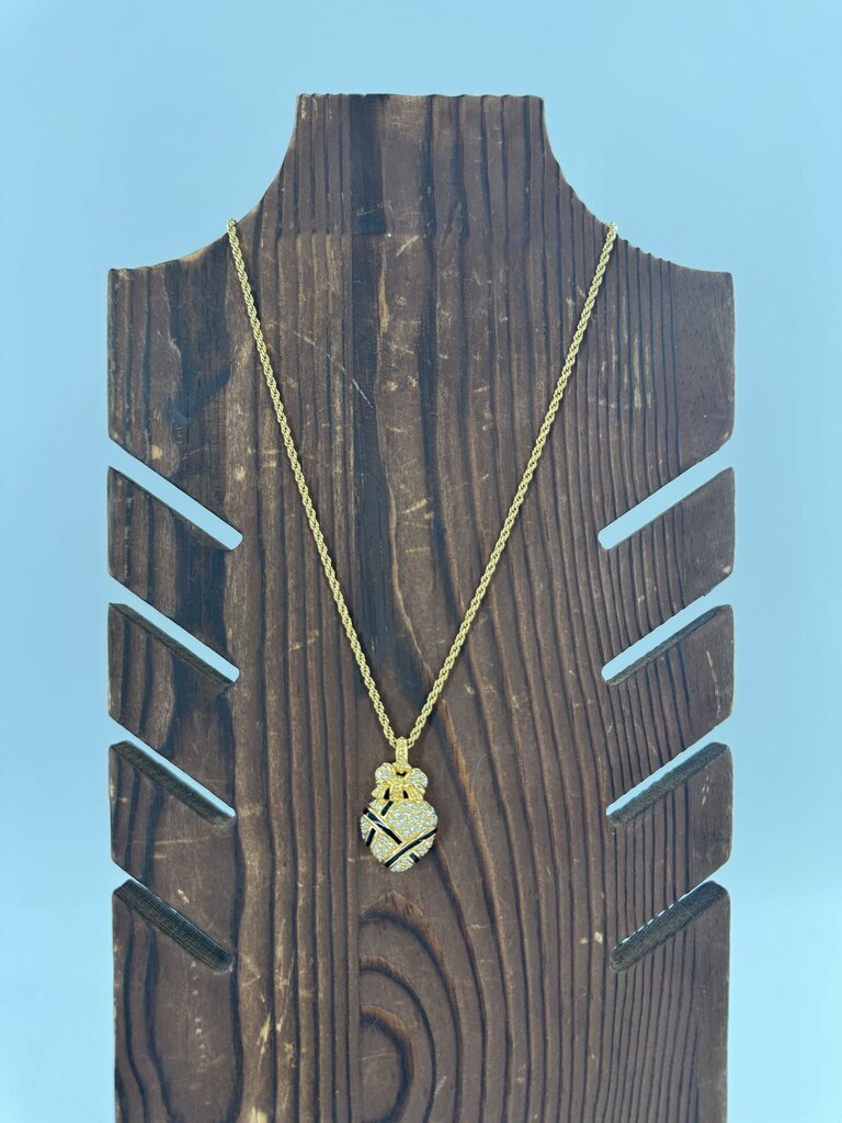 9" goldtone heart pendant necklace