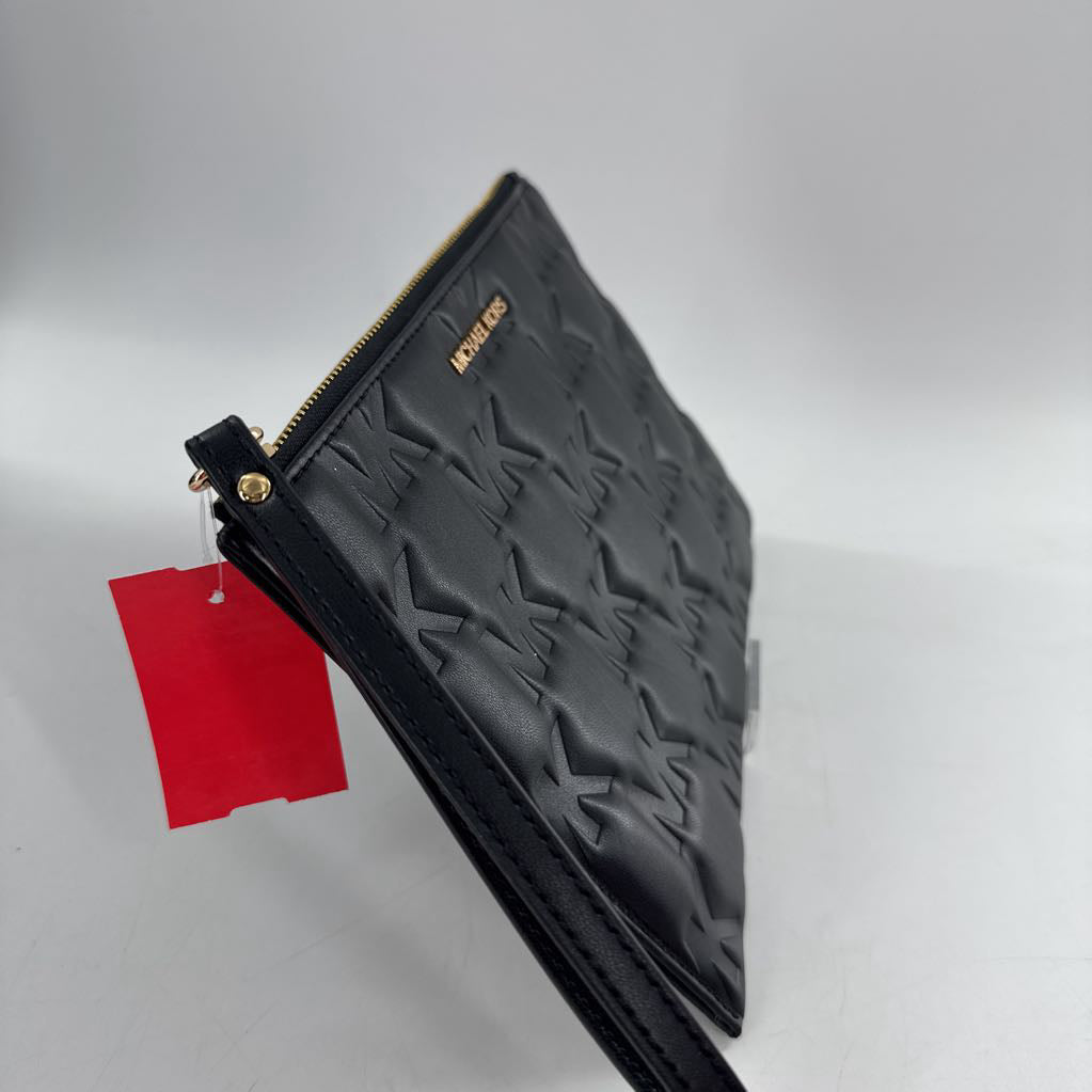 leather quilted wristlet