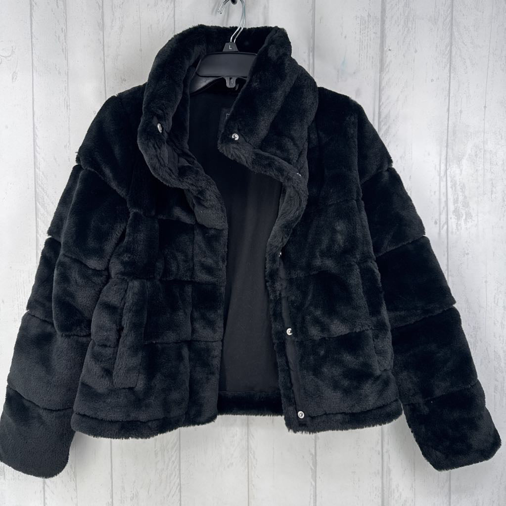 S faux fur coat