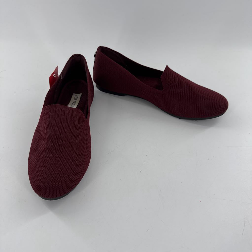 9 knit slip-on flats