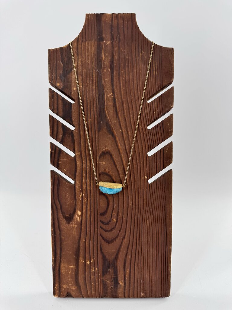 10" goldtone turquoise stone necklace