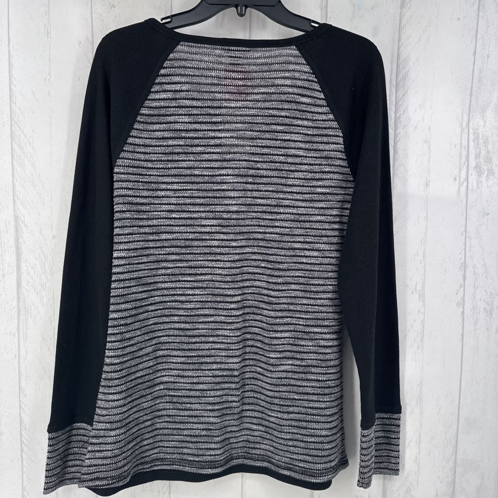 R50 Stripe Detail Henley l/s