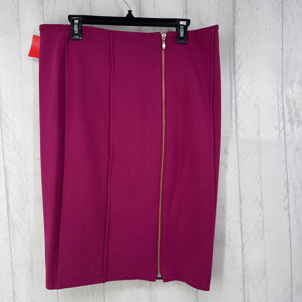 14 back zip skirt